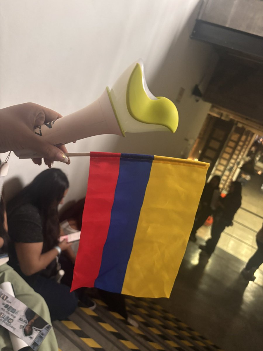 Siempre agradecida con el club de fans del mejor líder que pudo tener GOT7 💚