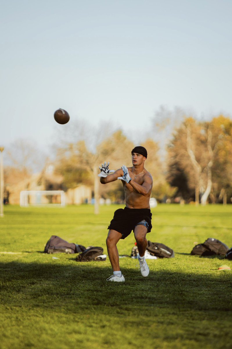 KylanOlson tweet media