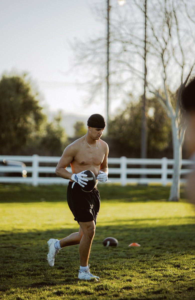 KylanOlson tweet media