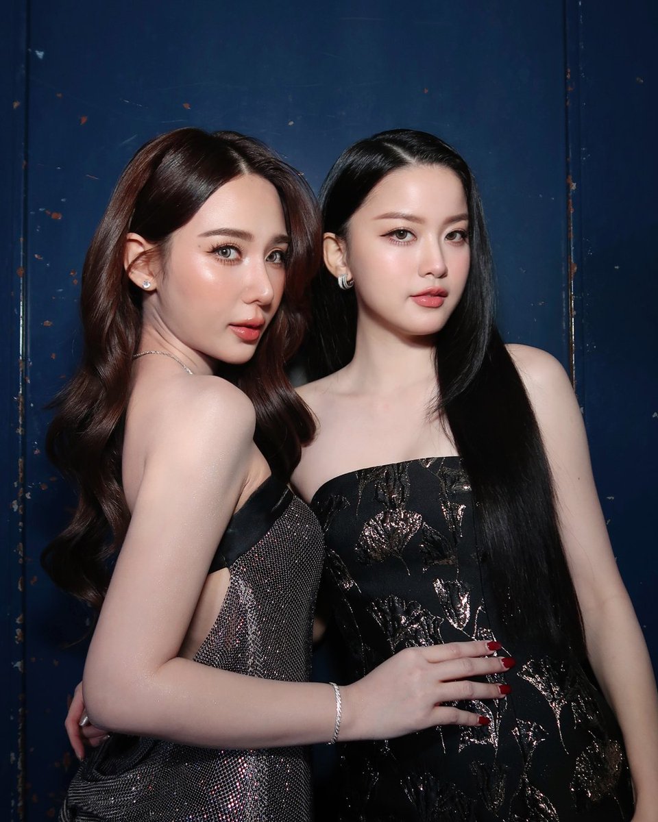 พรุ่งนี้เปิดช่อง 3 พบกับ แทนญดา กันยาว ๆในรายการ ศึก 12 ราศี ต่อด้วย รายการ 3แซ่บ  

ฟินกันแล้ว อย่าลืมไปใช้สิทธิเลือกตั้งกันนะคะ  
ตั้งแต่เวลา 08:00 - 17:00 น. 

#แทนญดา #TanYada 
#playparktheseries