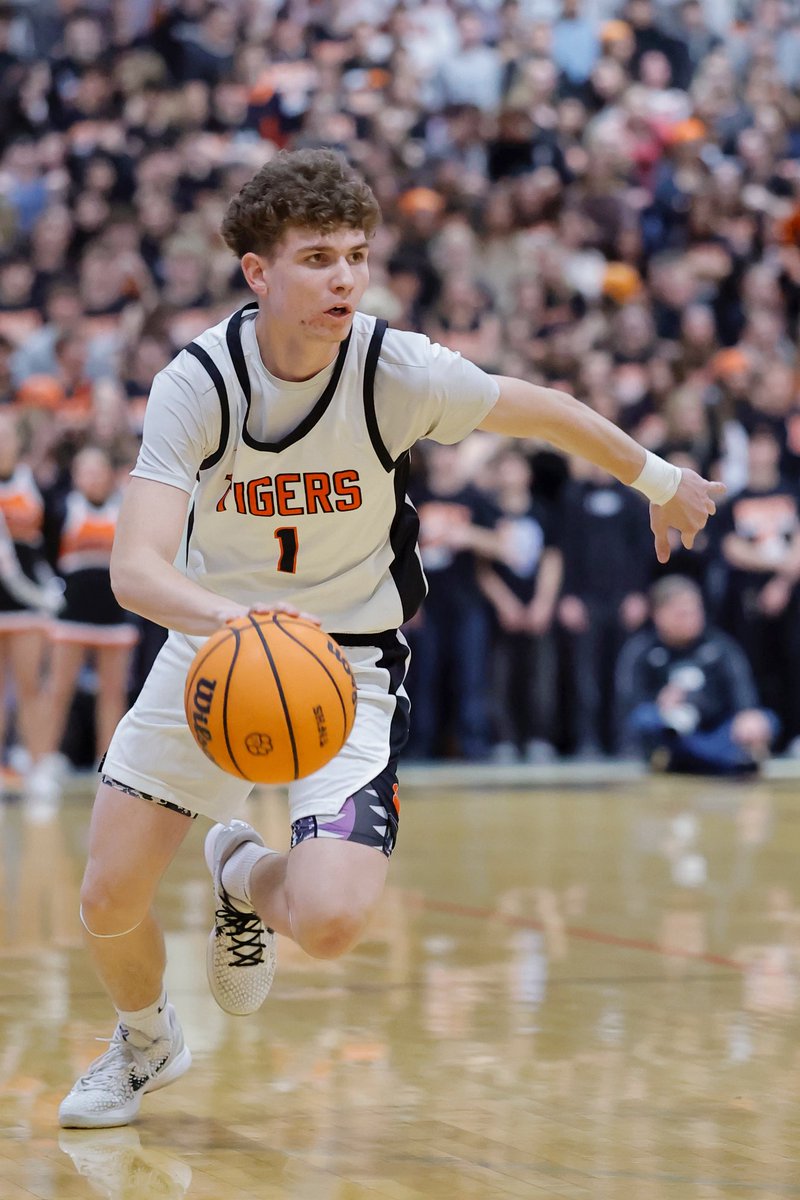 Douglas Basketball tweet media