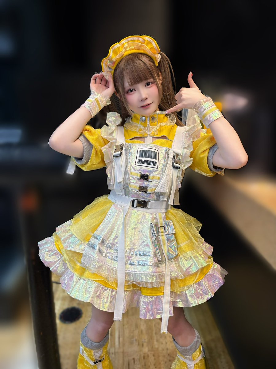 ジャージメイドさんと乾杯！

 #せーのでぷっちん 
<a href="/NANIMONO_purin/">眠岸ぷりん</a>