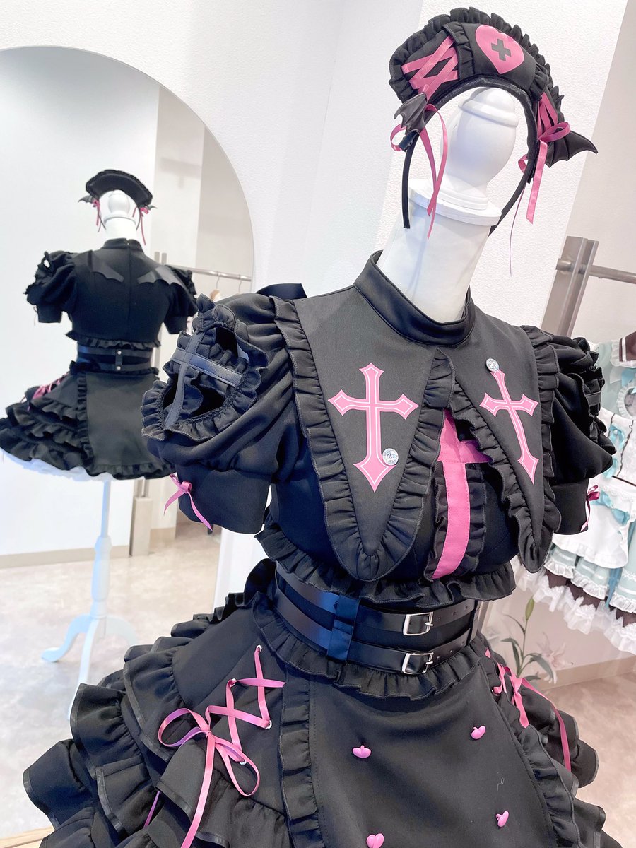 コスプレ Malymoon シルキークロスエッジヴァンパイアナース 白 コスプレ Malymoon シルキークロスエッジヴァンパイアナース 白 - メルカリ