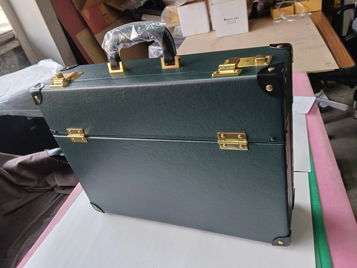 超軽量！！パイロットケース　豊岡製　新品未使用　わけあり　05 20041_1.jpg