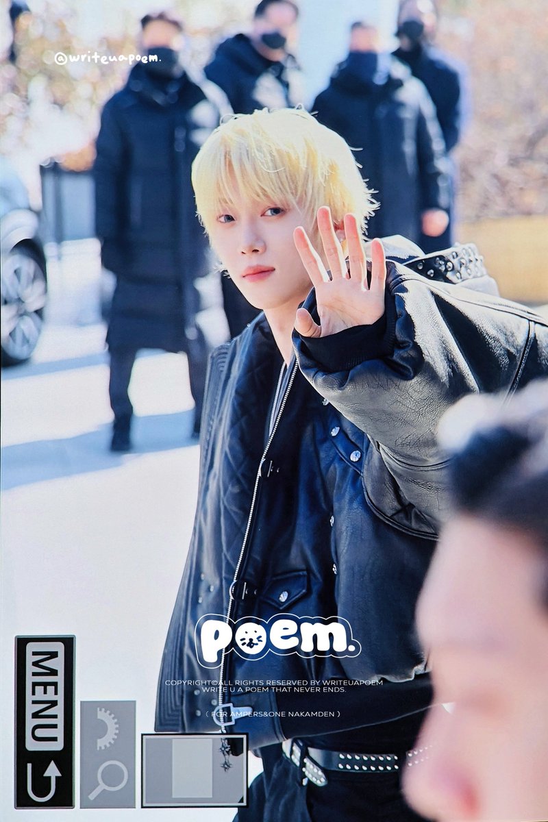 writeuapoem's tweet image. 260207 서울패션위크 퇴근

#나캠든 #KAMDEN
#앰퍼샌드원 #AMPERSANDONE