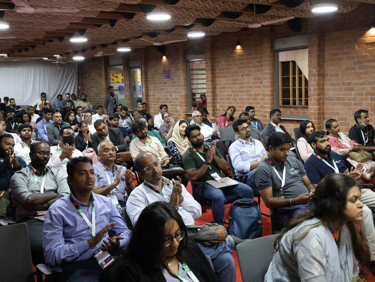 Deshpande Startups™ tweet media