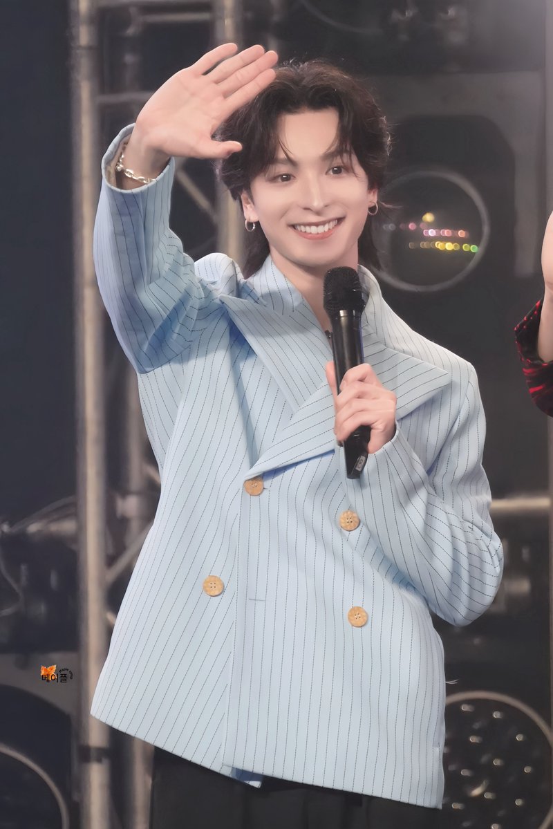 หล่อเป็นแก้วเป็นแสง 

#木村慧人
#MaskedNINJAAkakage
#FANTASTICS 
#ANIMONIUM2026 
#TaikiKeitoinThailand