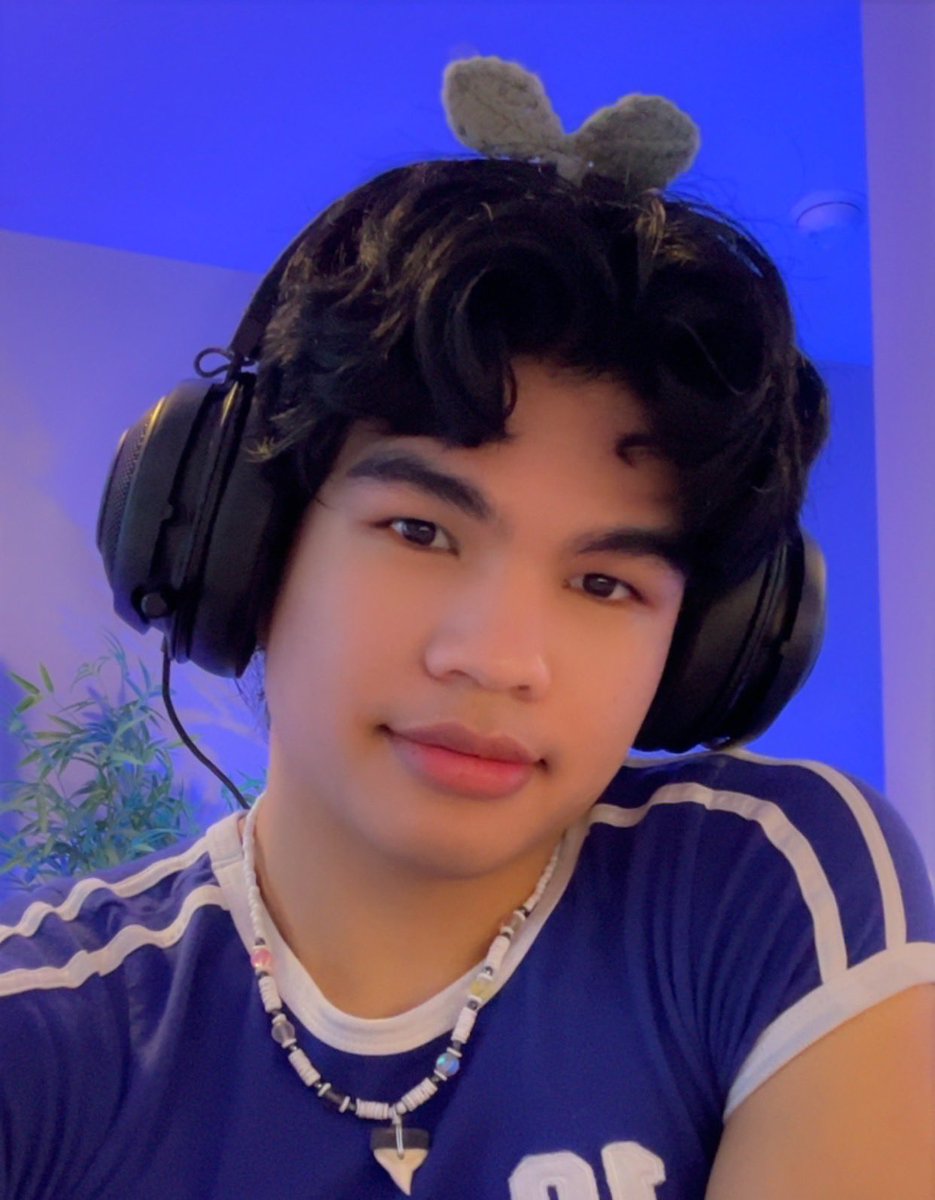 AntBlueberry's tweet photo. looking for content creator mutuals !!

• he him / she her - 19
• Overwatch Wuyang OTP
• Anthony Blueberry on all socials 

♡ / ↻ to be mutuals !!
#overwatch #overwatch2 #wuyang https://t.co/7C94fQ1pPl