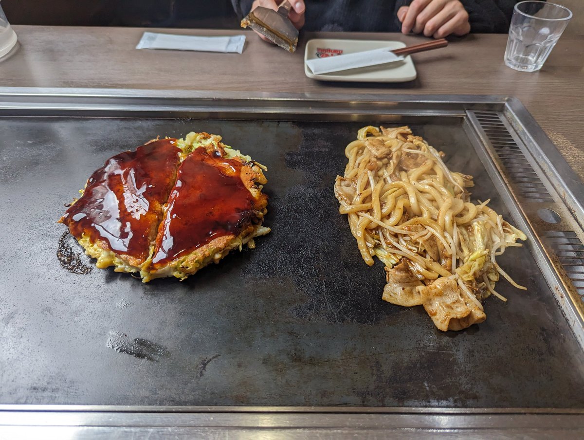 ぷれじでんと tweet media