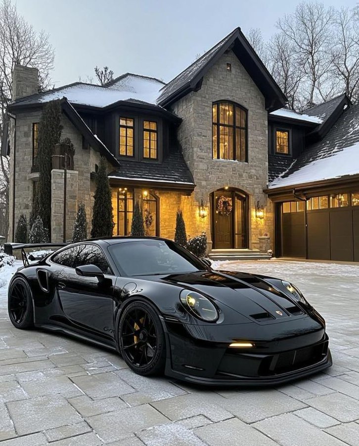 chris_tochee's tweet image. seee you