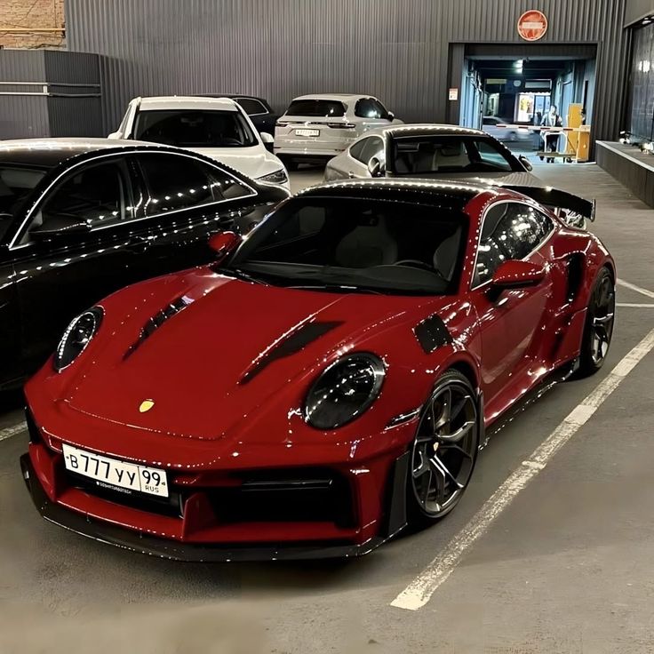 Valentierro's tweet image. red