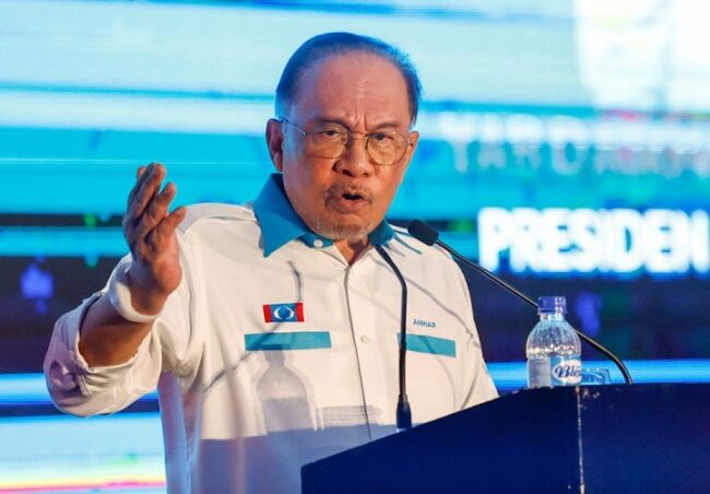 Kerajaan tegas selamatkan negara daripada rasuah, salah guna kuasa – Anwar dlvr.it/TQpt3T #Rasuah #Integriti #Keadilan #Malaysia #Pemimpin