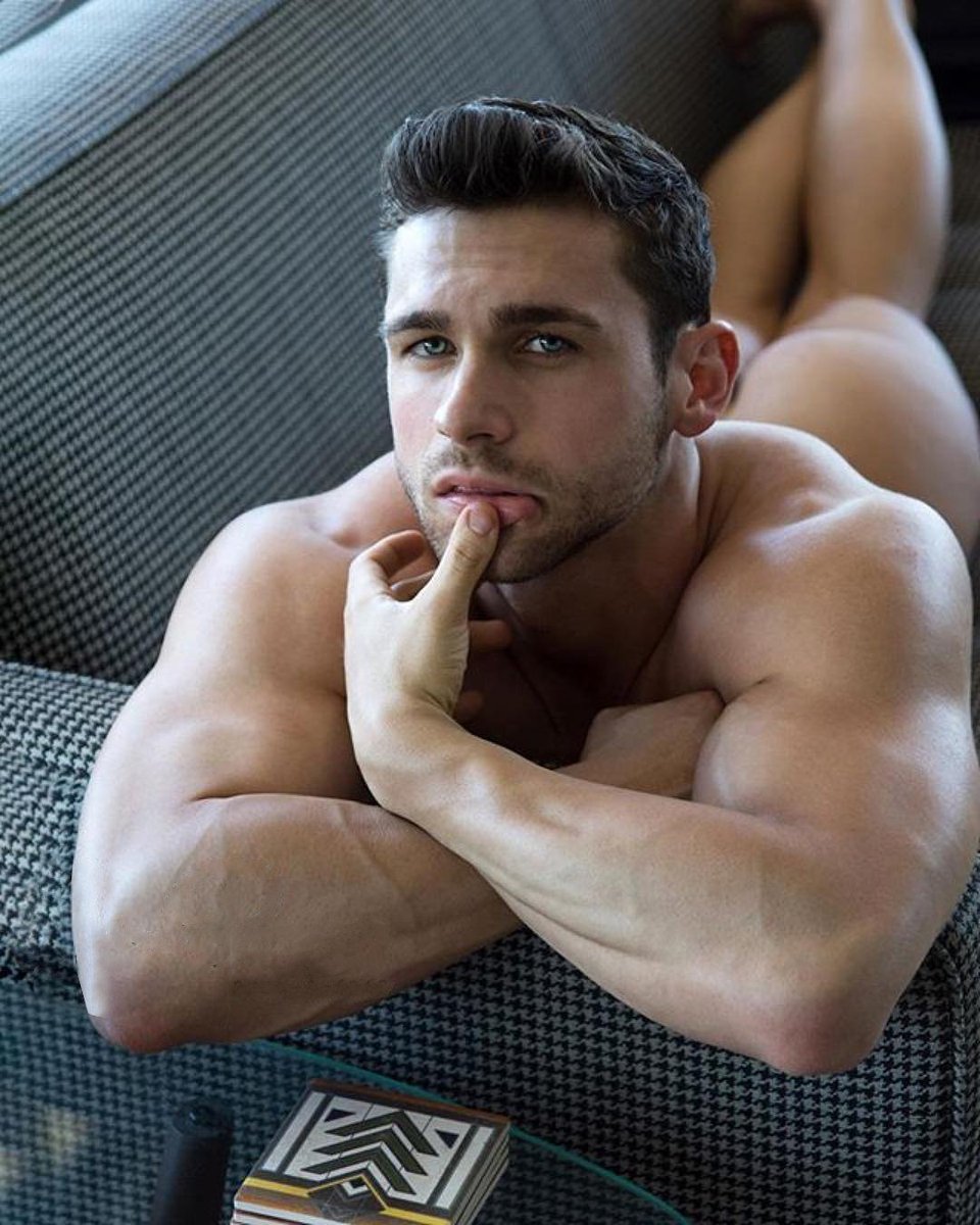 amazing boys/men (8K) (@amazingboysmen) on Twitter photo 