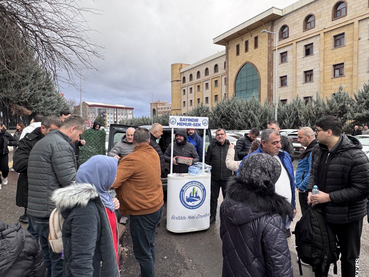 Çevre, Şehircilik ve İklim Değişikliği Bakanlığı Unvan Değişikliği Sınavına giren tüm adaylarımıza başarılar dileriz.