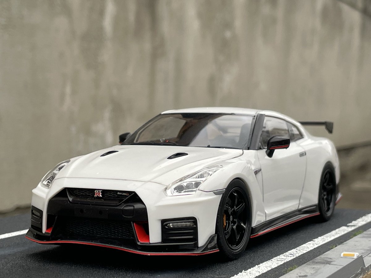 surf3204's tweet image. #アオシマ #楽プラ
#R35 #GTR #NISMO #完成っす 

完成しました！カッコええっす😆
ナンバーは後ろだけ😁