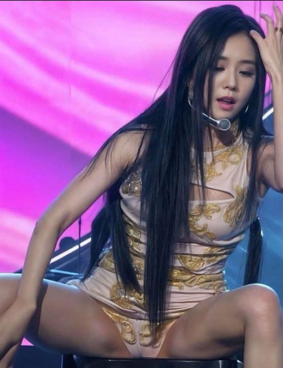 ผมไม่อยากขึ้นสวรรค์ผมไม่มีเพื่อนที่นั่นซักคน tweet media