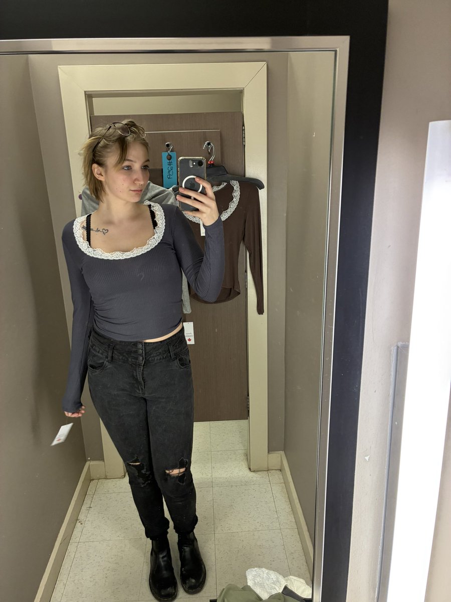 milymoores's tweet photo. Be honest, what would you do if you had me all to yourself?😋
#OF #NSFW 

https://t.co/gZglWFvrEC https://t.co/9G8mqC22jV