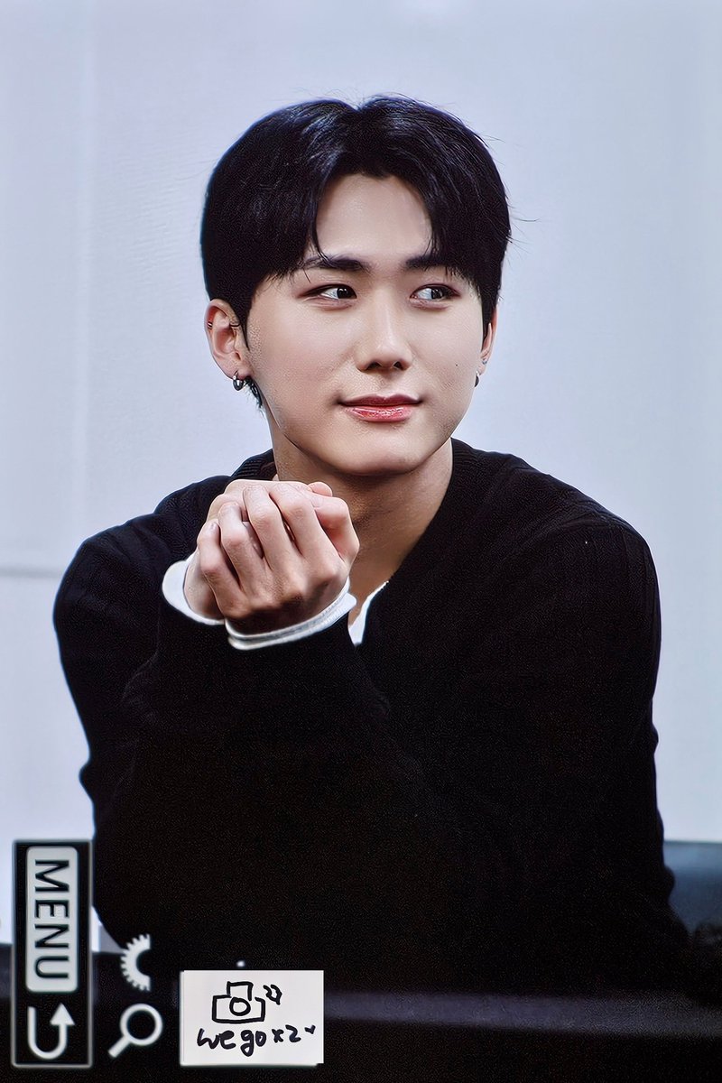 260207 DKZ 에버라인 시즌그리팅 대면팬싸 #주원 Preview

🖤🖤