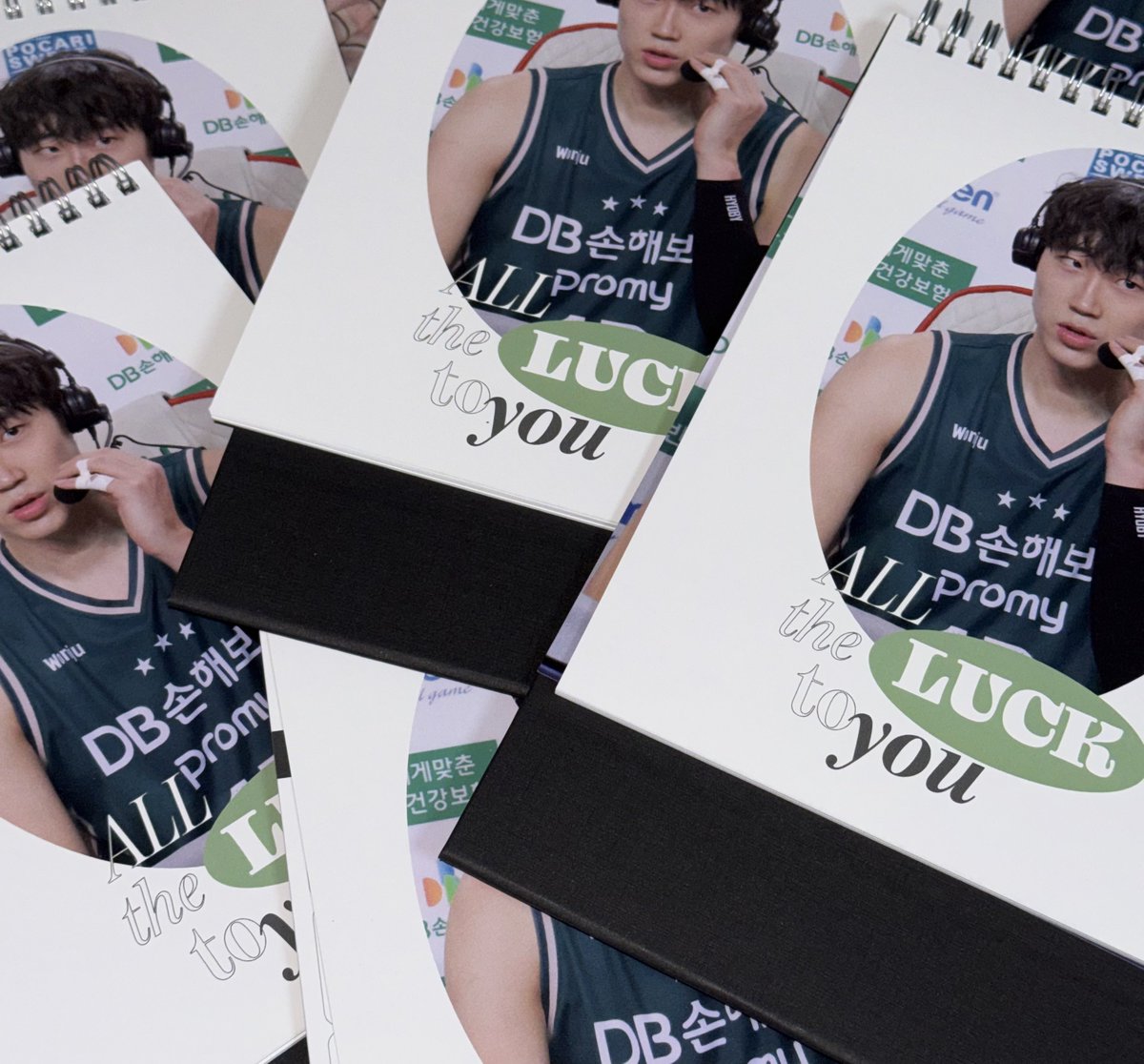 에버 🦦 tweet media