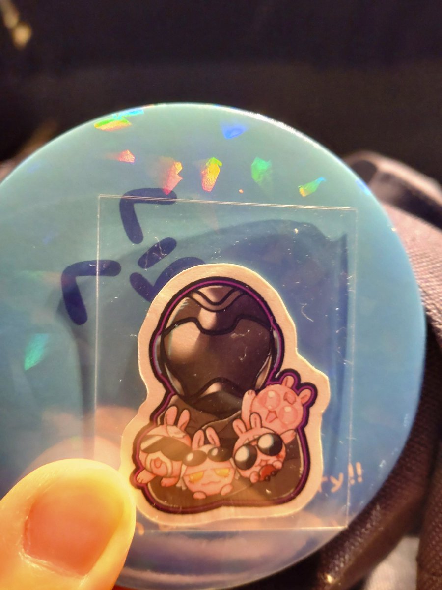 ロビン tweet media