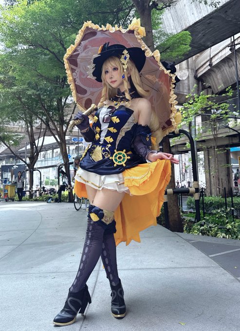 Twitterのコスプレ画像15