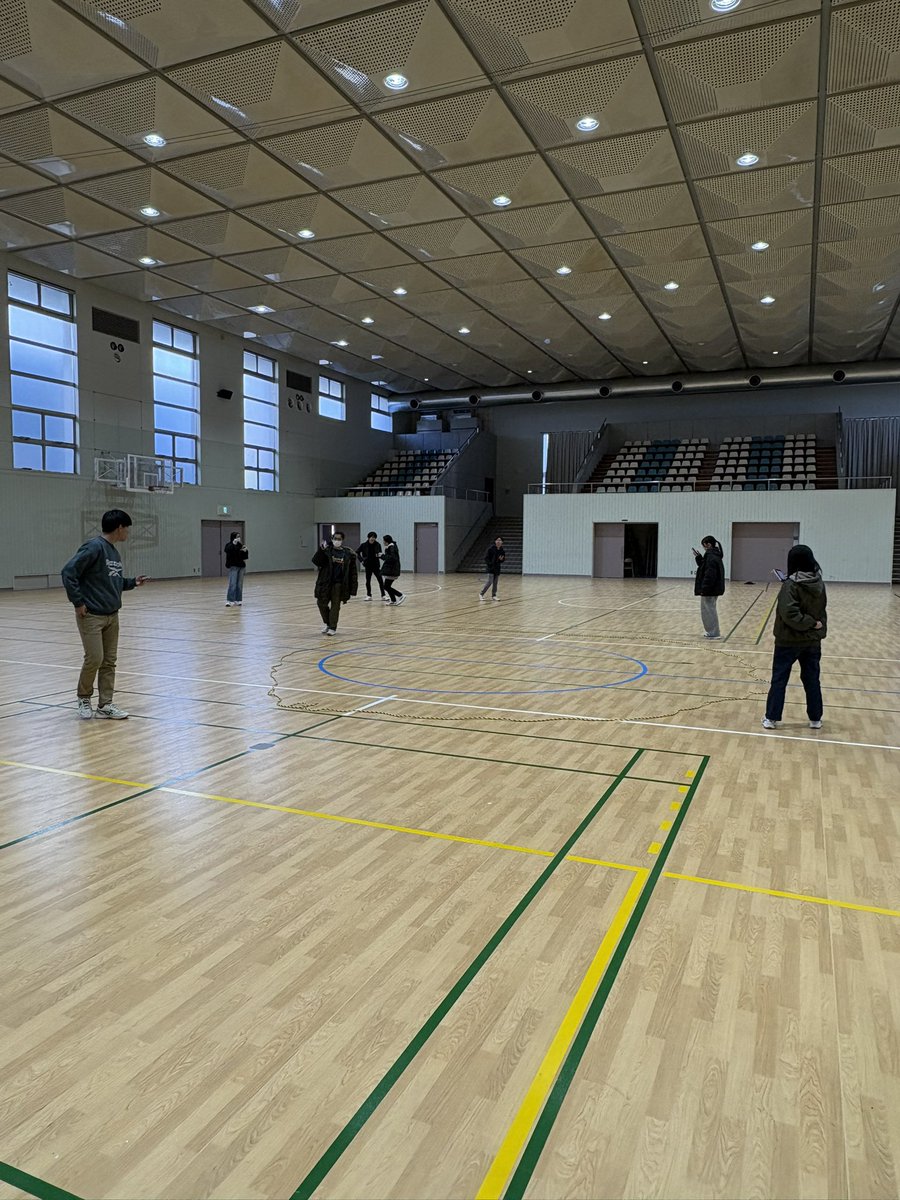 FreshManCamp_'s tweet photo. 2月3日活動してました！
午後からは体育館を貸切、ゲーム案の練習をしました！
活動終わりには節分の日だったので豆まきをしました！
モンキーがわざと行事ごとと被せて活動日程組んでるんですけど、後輩たちからいじられました笑
👹🐒の誕生です。 https://t.co/4vJe9ZY5Dy