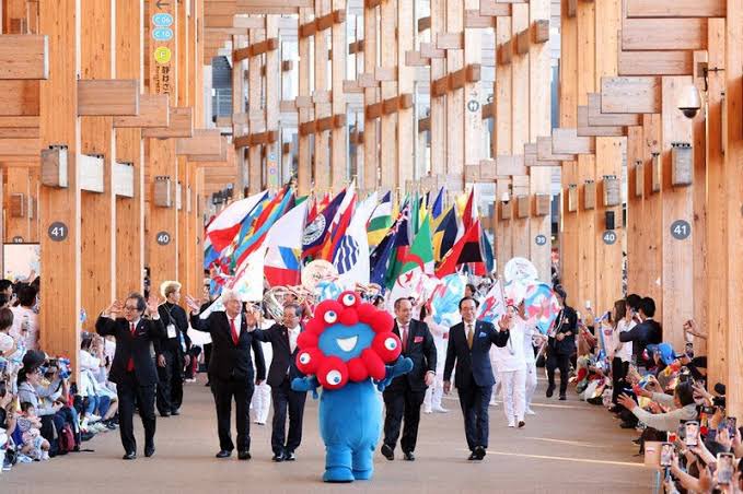 one_ten_fre's tweet image. あれだけ叩かれた万博を見事に成功させたのは間違いなく維新の功績のひとつ。

本当に感動をありがとう。

万博を誘致してくれたこと、
万博を開催まで導いてくれたこと、
万博を最後まで盛り上げてくれたこと、

感謝しかない。

ありがとう万博。