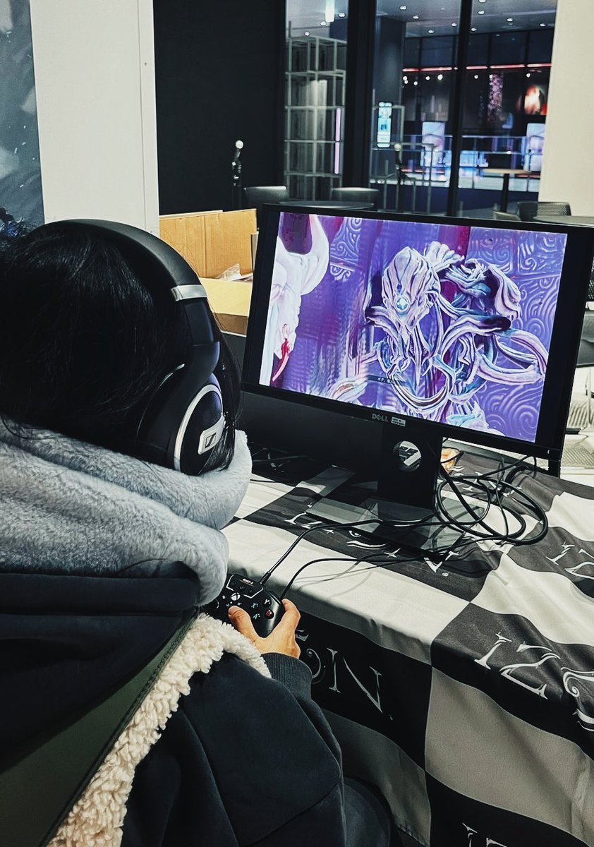 【専用】コン沢翡翠　ニノ型　可愛い過ぎる5つ子⑤（1番右の子） かっこいいなぁーーー‼️ #IZON #gameIZON