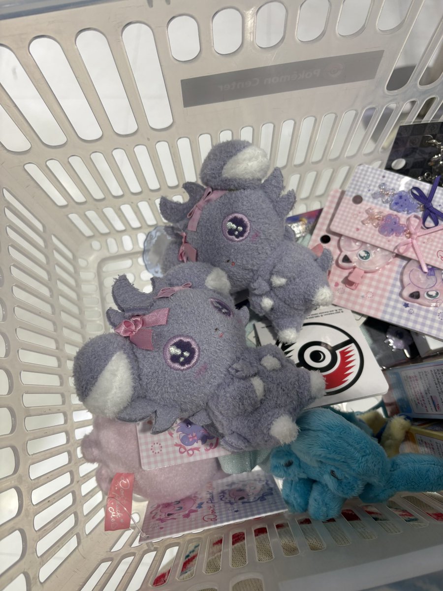 Espurr SECURED for me and <a href="/OhanaPana/">Aibi-chan</a> 🩵🩵🩵