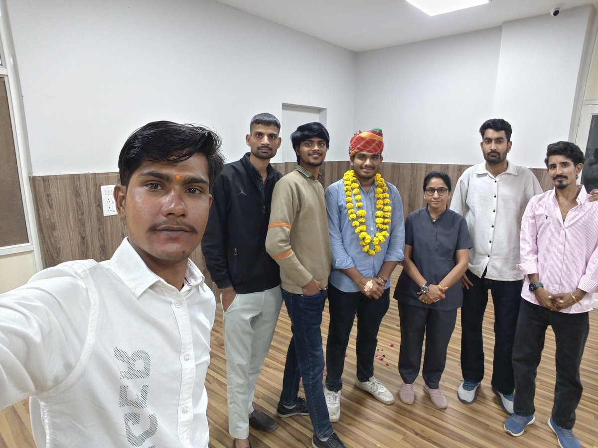 NHM 2 ग्रेड में फाइनल सलेक्शन होने पर बहुत बहुत बधाई हो 🥳 उज्ज्वल भविष्य की हार्दिक शुभकामनाएं 

#Congratulations 🎉 

<a href="/MehramGurjar8/">Mehram Gurjar</a>