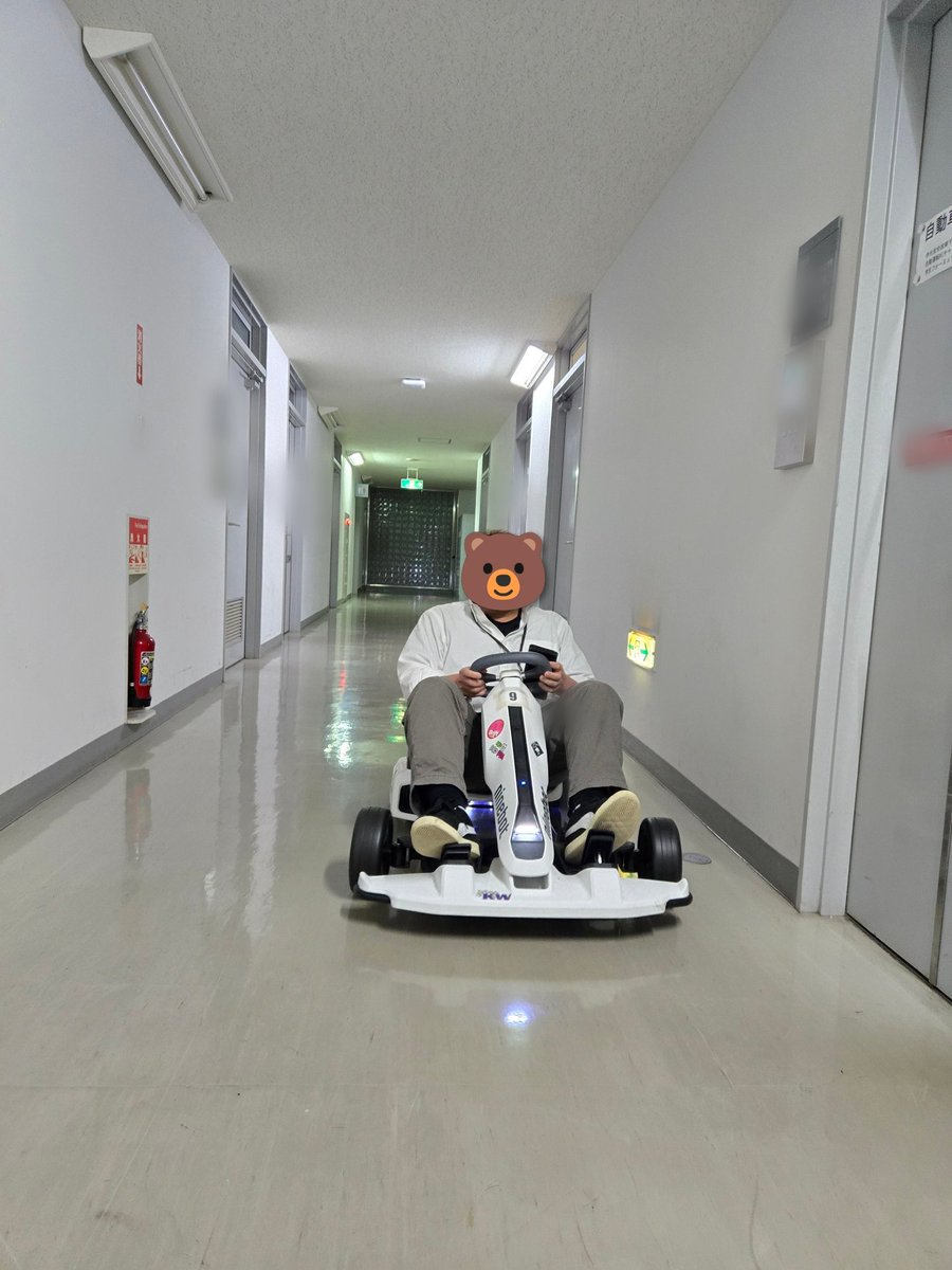 SUPERWI98140015's tweet photo. CART🏎️
ninebot
対応身長:130-190cm
制限重量:10-100kg
私でも乗ることができます✨
私が乗ると…マリオカートのクッパかドンキーコングっぽいですが💦
速度
初心者モード:8km/h
通常モード:18km/h
スポーツモード:24km/h
※セグウェイ+ゴーカートキット
#電動カート
#ゴーカート
#ninebot https://t.co/DjpFScTAh2