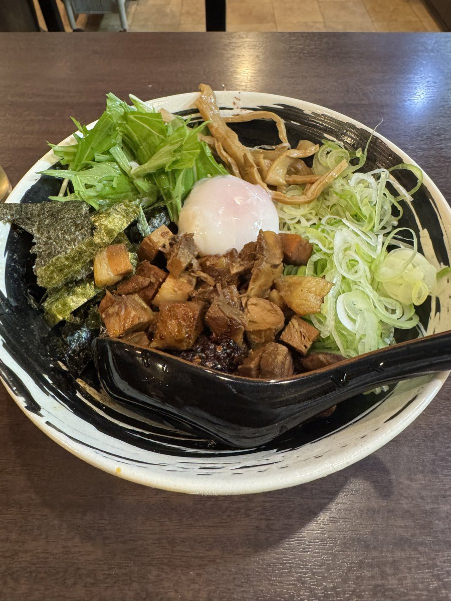 omigram1210's tweet photo. うますんぎだろ！1,100円は神！
うまい、はやい、安いの三拍子👏 https://t.co/KoUFqIZfc7