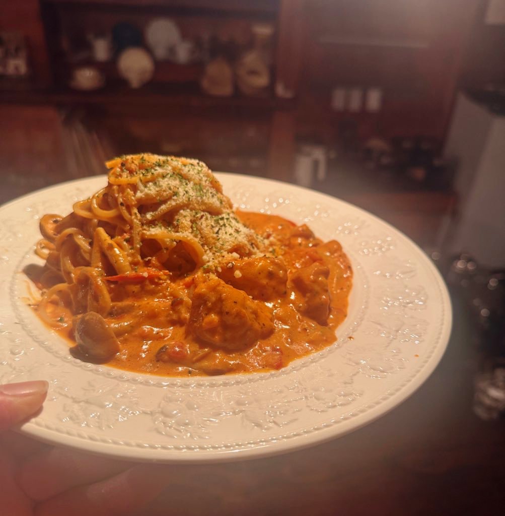 お昼にお越しの皆さま
ありがとうございました✨

夜営業もお待ちしてますよー(･ω･)ﾉ

Today's Pastaはボロネーゼ✨