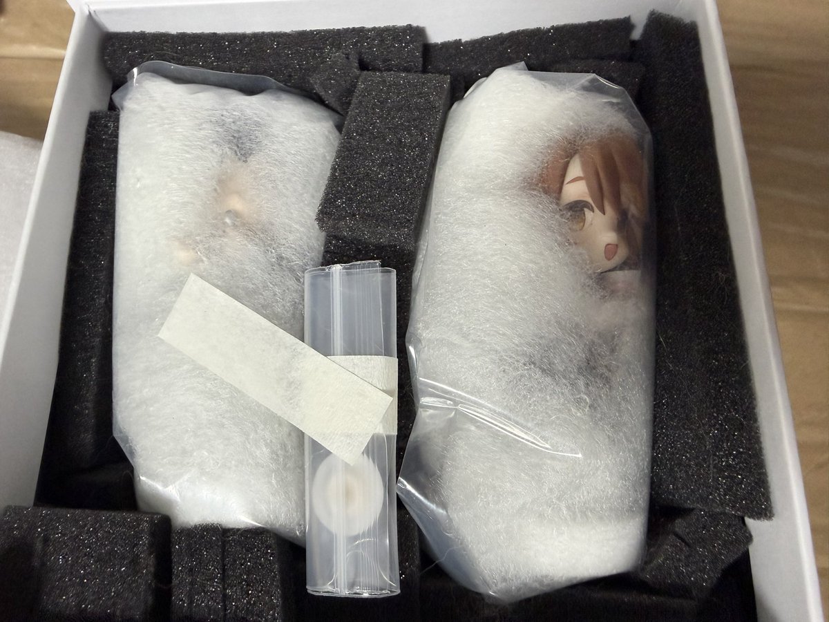 たかひろ tweet media