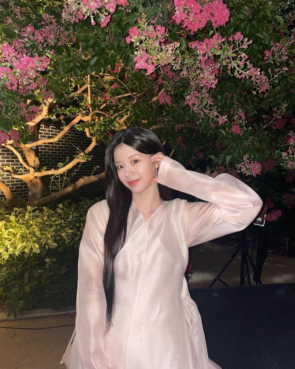 cookie960422's tweet photo. 진부연 펴자 https://t.co/P7VfNYJR0M