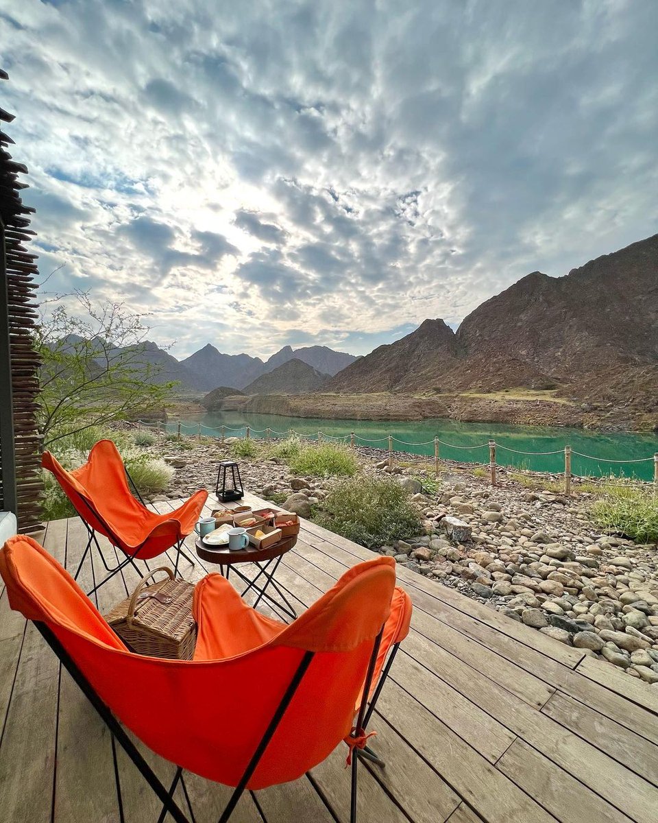 Seated in serenity 🏔
Hatta is a perfect spot for quality time with your favourite person. Tag them below!

📸 G/brekkie.times
#VisitDubai 
<a href="/VisitHatta/">Visit Hatta</a>