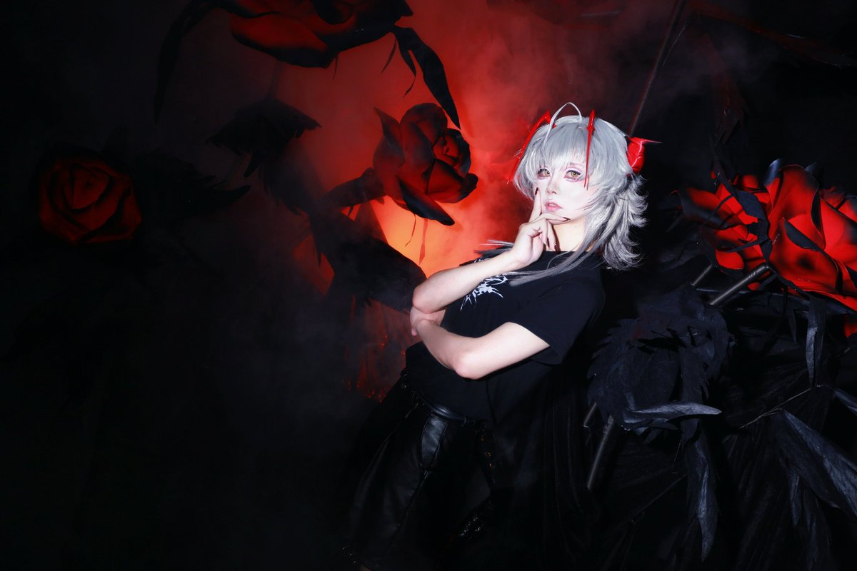 深蓝色的雪 tweet media