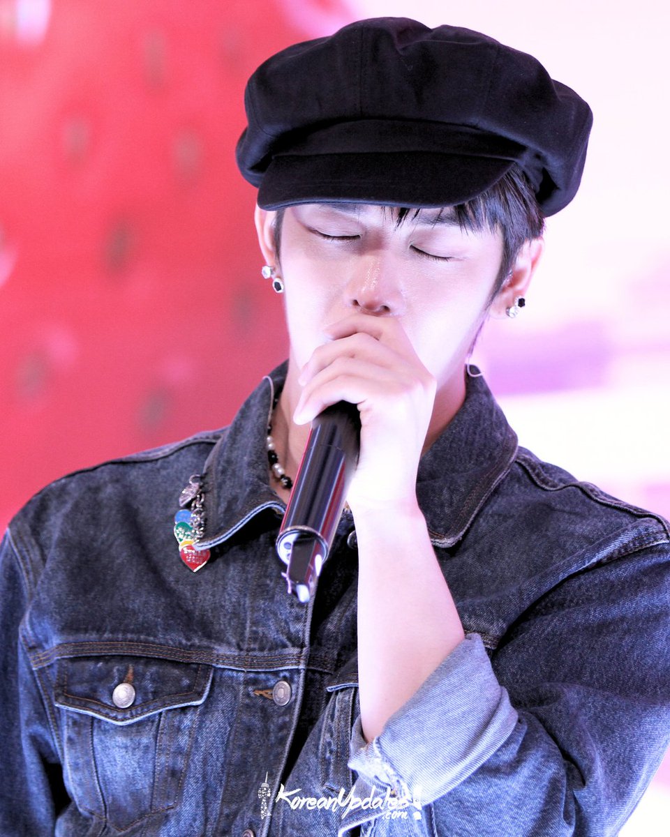 [PHOTOS] 260206 Bae Jinyoung at #NonsanStrawberryFestival in Jakarta (2)

#BAEJINYOUNG #배진영 #BAEJINYOUNGinJKT #KoreanUpdates