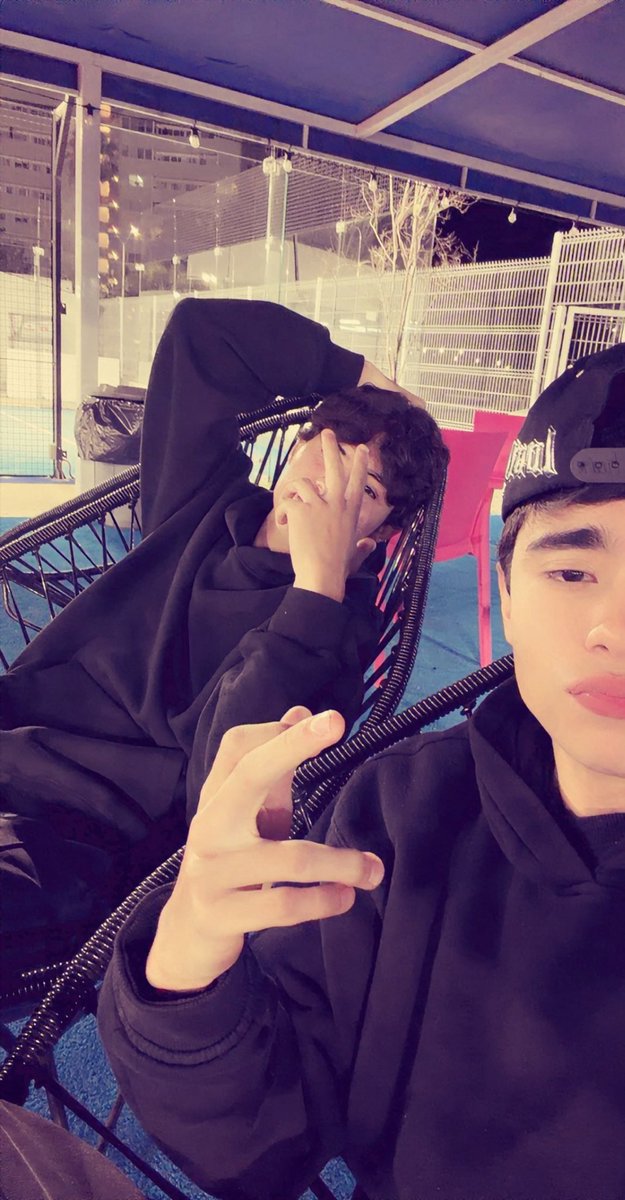 🧑‍🦯‍➡️