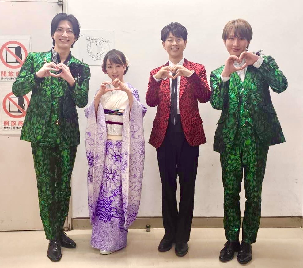 misato25y's tweet photo. 昼の部終わり、休憩中
夜の部も頑張っていこー🤍

#山口みさと
#パクジュニョン
#風輪
#しまなみ交流館
#尾道市 https://t.co/UCyhZs6nzF