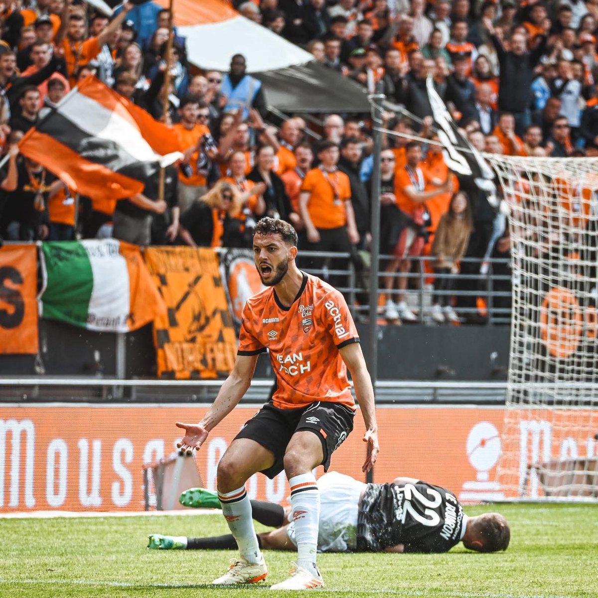⚽️ Jour de match.... jour de Derby ⚽️

Le décor sera  brestois...🌨️

La leçon sera lorientaise 💪🏻

Allez Lorient putain !!!! 🟧⬛️

#SB29FCL #FCL