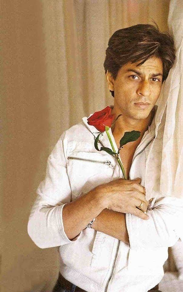 SRKHydFans's tweet photo. Happy Rose Day 🌹
In a world full of flowers, @iamsrk remains the eternal rose, timeless, graceful, and forever loved. ❤️

#ShahRukhKhan #SRK
#King #HappyRoseDay
#ValentinesWeek #RoseDay2026 https://t.co/ApDR2ZlG0O