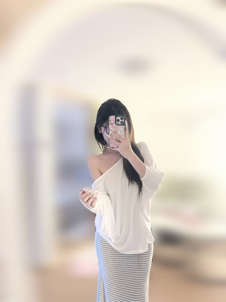 gabrielito033's tweet photo. 需要资源点击👆置顶推文🔗
🏠：南芬区
年龄：19身高：165体重:   52kg

🍵费：700p、1300pp

服务：调情陪浴、👄爆、走水、爱爱、🐻推、毒🐉、丝袜制服诱惑
       🈲嗑药 🈲喝酒 🈲无T
#本溪资源 #本溪约炮 #本溪线下 #本溪兼职 #本溪楼凤 https://t.co/sw6trIWiE9