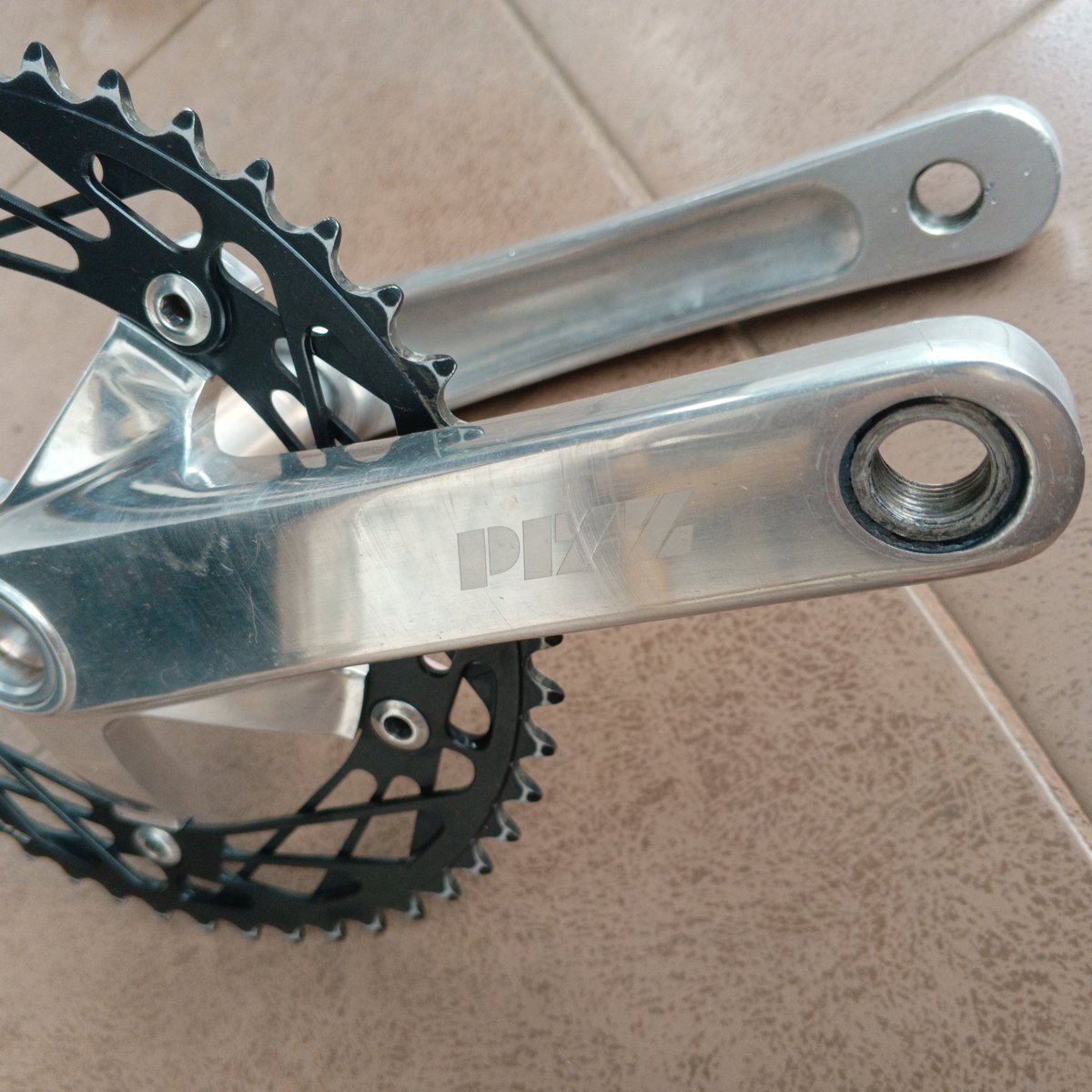 seatpost macet tweet media