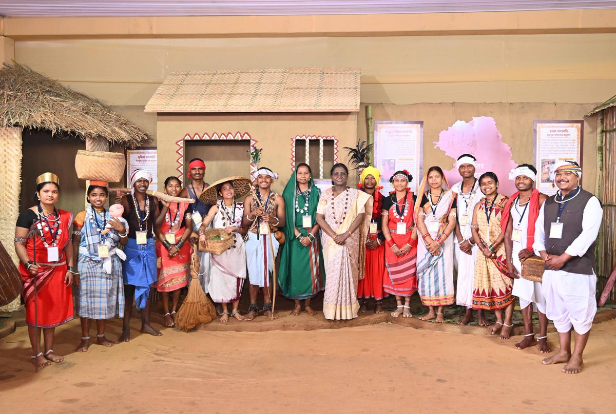rashtrapatibhvn's tweet photo. President Droupadi Murmu inaugurated the Bastar Pandum 2026 in Jagdalpur, Chhattisgarh. She highlighted that the traditions and culture of Bastar have always attracted people. She urged the residents to pursue development while preserving the region's rich heritage. The President praised those who chose to join the mainstream by renouncing violence and encouraged them to continue moving forward with faith in the Constitution and democracy.
