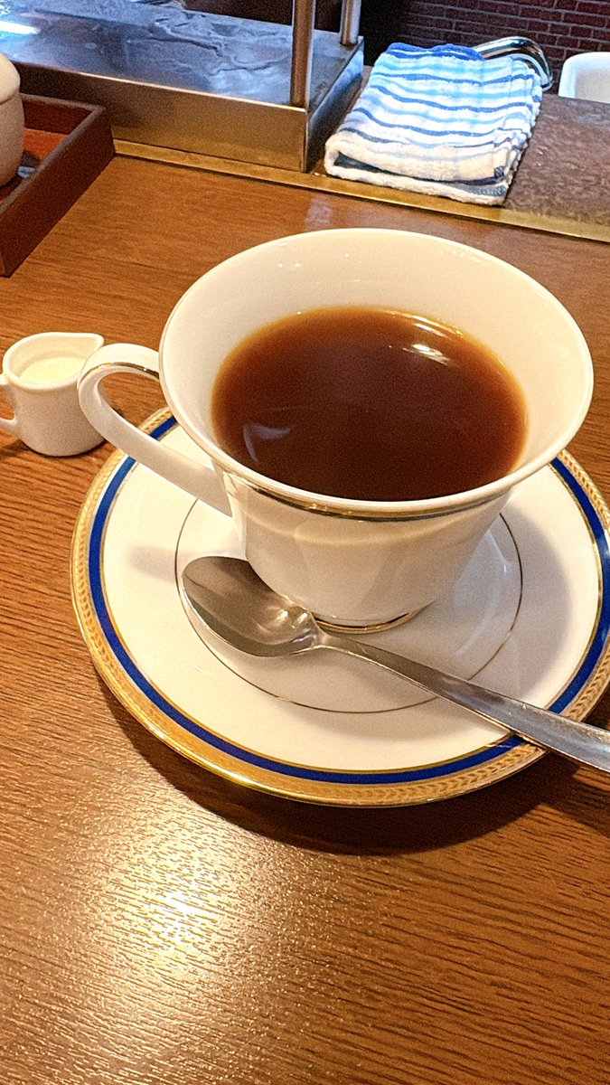 yasu_labo's tweet photo. #門前仲町 にある #珈琲専門店東亜 

豆の種類が豊富でリーズナブルに購入出来るのが良きです☕️

#墨田リバーサイド  #グルメ #コーヒー https://t.co/WKkFzaI41x