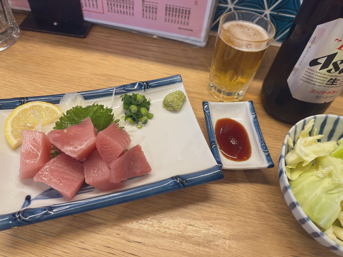 URIURI_22's tweet photo. お疲れ様です！

0次会始めます🍺 https://t.co/qRCKNFwXKV