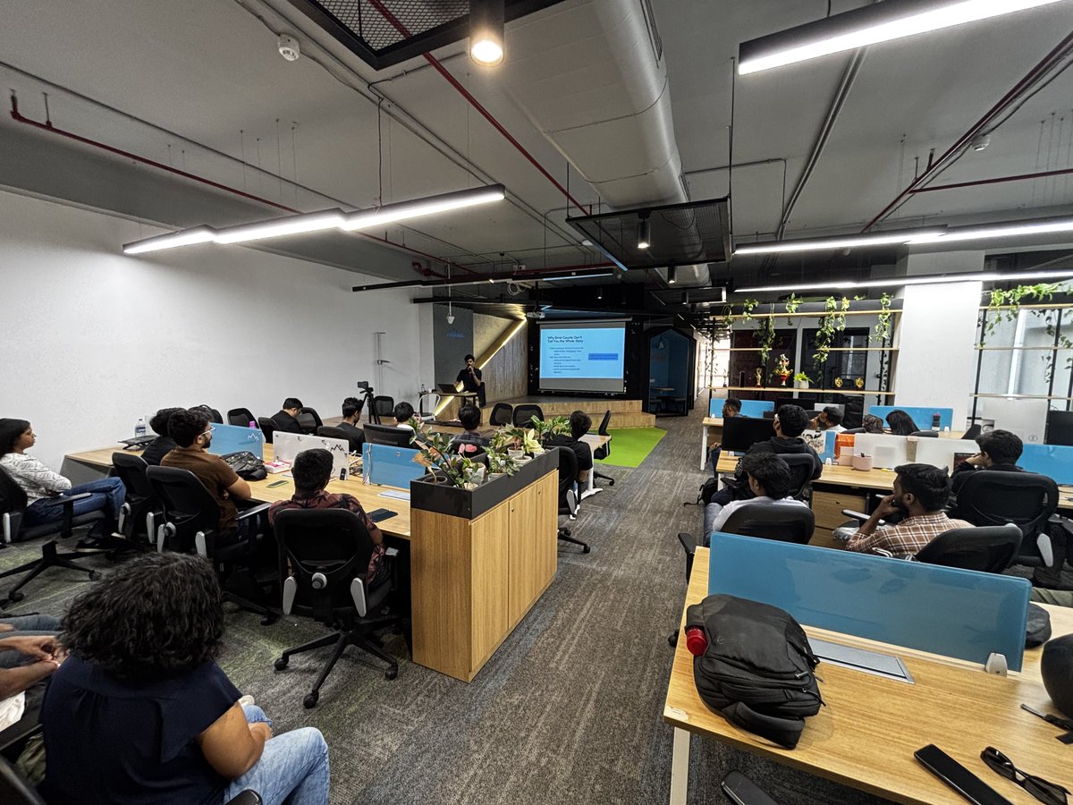 React Mumbai tweet media