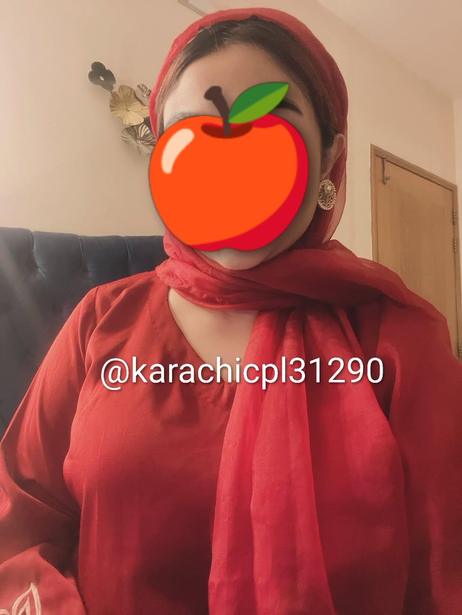 Karachi Couple tweet media