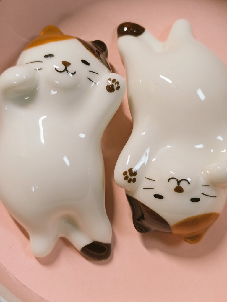 ネコの箸置き🐱